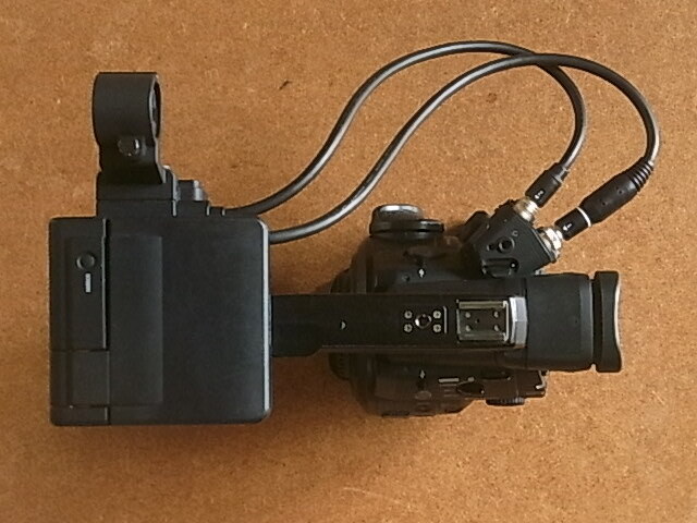 Canon キヤノン EOS C300 35mmCMOSセンサー/Canon Logガンマ/2スロット/透明感ある画質　送料630円～ 中古3
