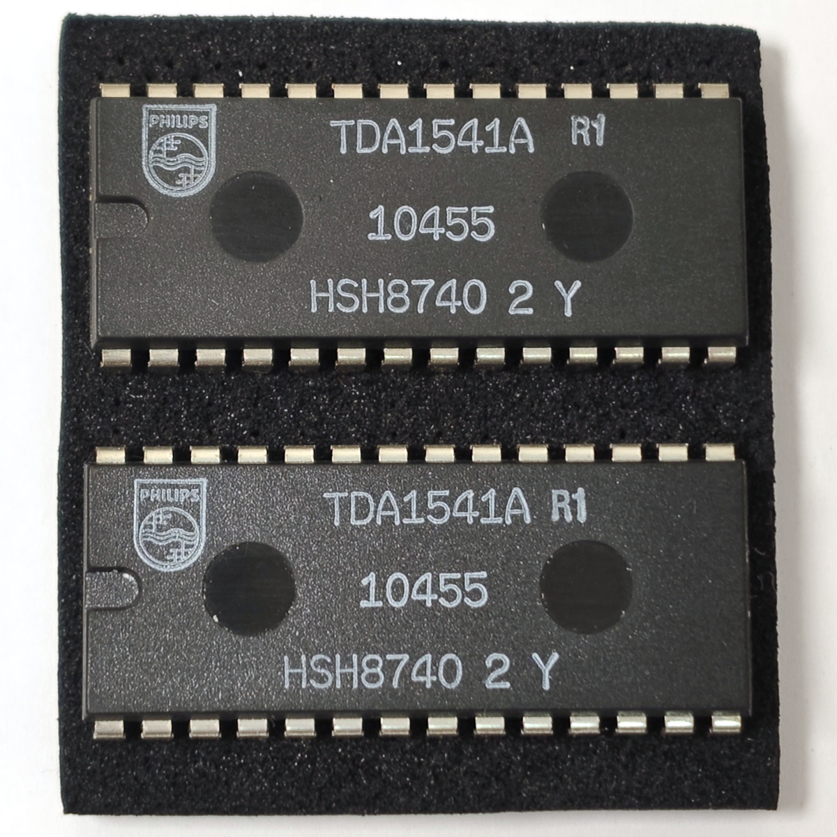 PHILIPS フィリップス TDA1541A R1 16bit D/AコンバータIC マルチビットDAC 中古2個セット