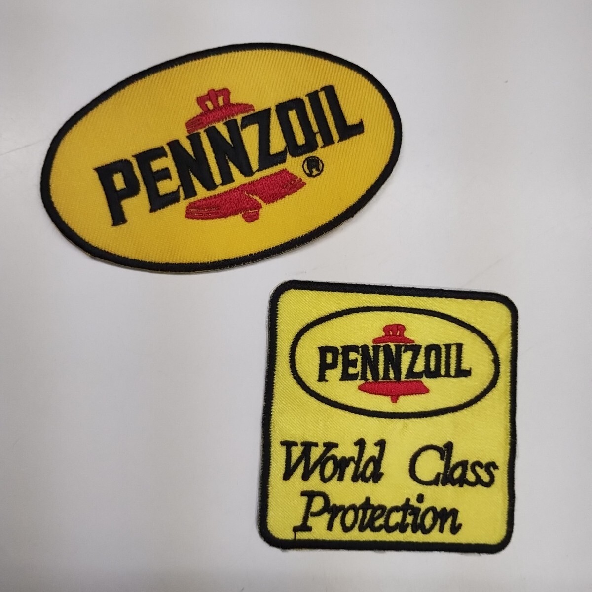 ◎ P E N N Z O I L と記された黄色のワッペン 2枚セット s244