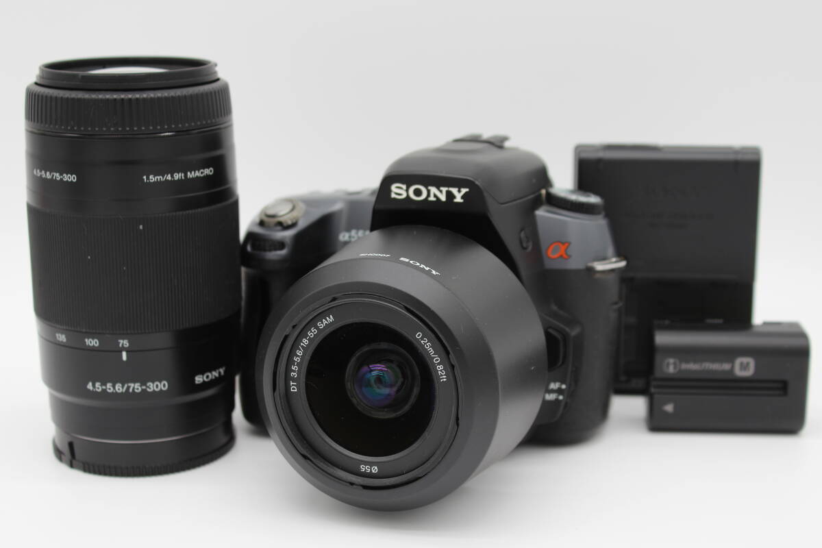 ★動作品　SONY α550 DSLR-A550 ダブルレンズキット バッテリー，充電器，フード付き ソニー アルファ #282