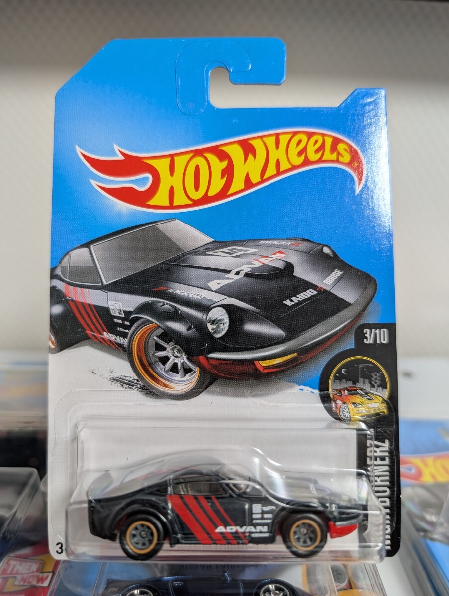 ホットウィール NISSAN FAIRLADY Z スーパートレジャーハント
