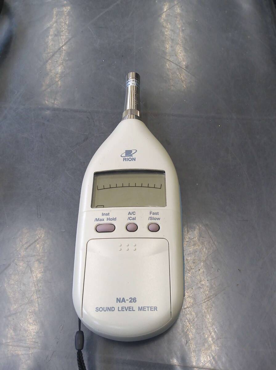 送料無料 普通騒音計 リオン NA-26 通電確認済 ケース付