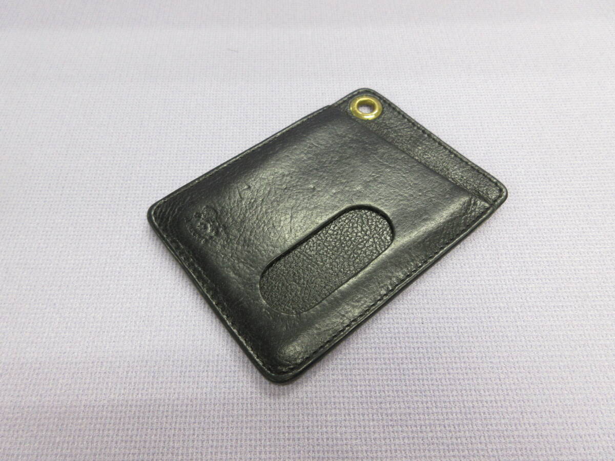 (E-1544) IL BISONTE イルビゾンテ レザー パスケース 黒　ブラック　中古