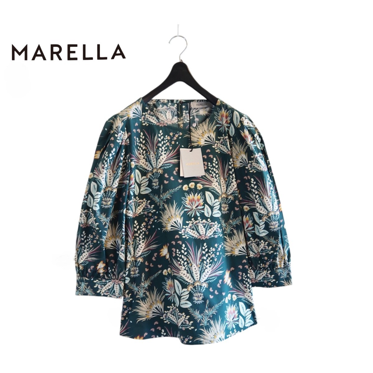 新品タグ付き★MARELLA マックスマーラ ★近年タグ★フラワー　ブラウス size 42/L相当★未使用★大きいサイズ