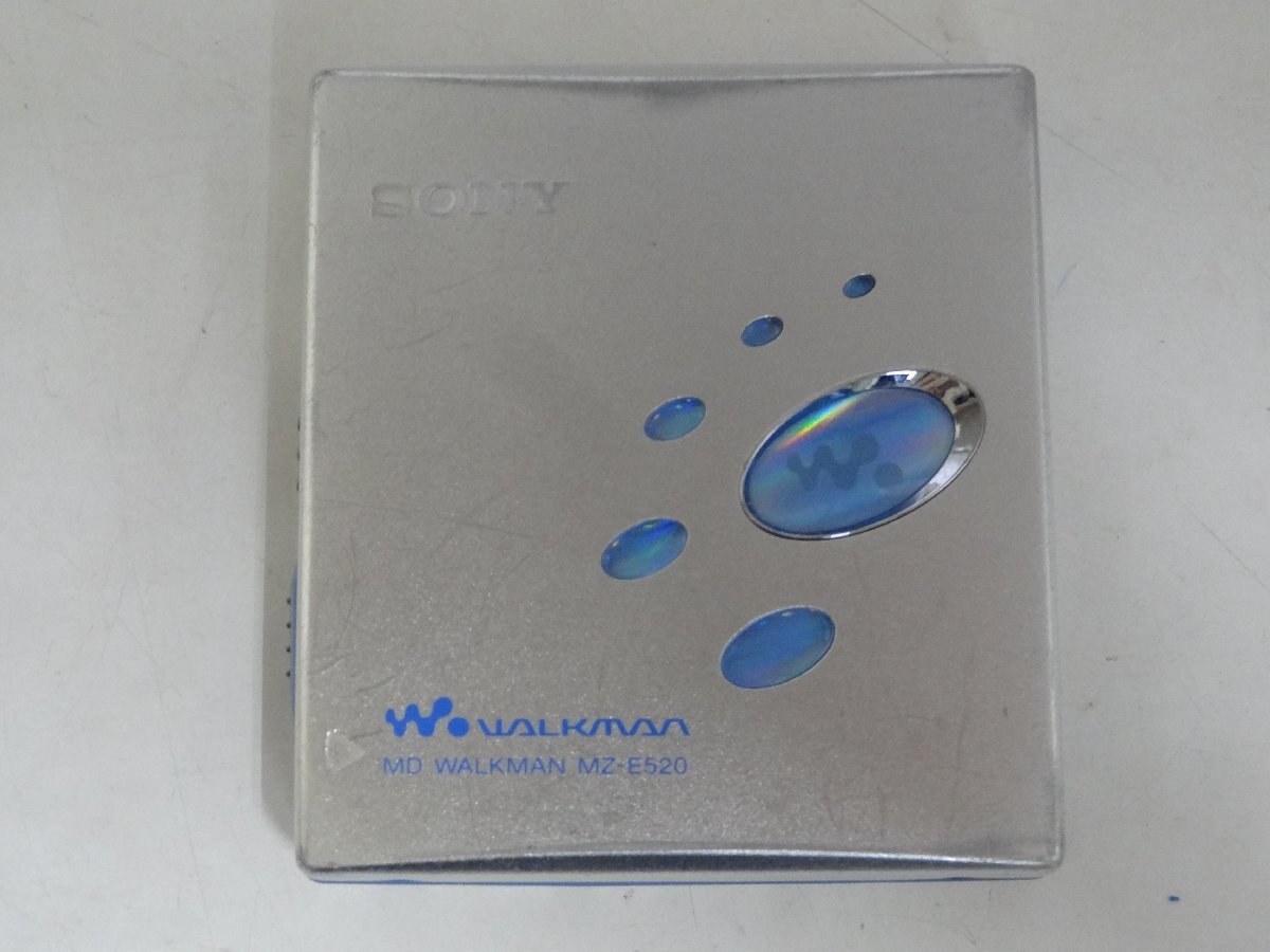 ユ■/Zこ0515　ソニー SONY MD WALKMAN MDウォークマン　MZ-E520 ブルー MDLP 中古 再生OK // 保証無