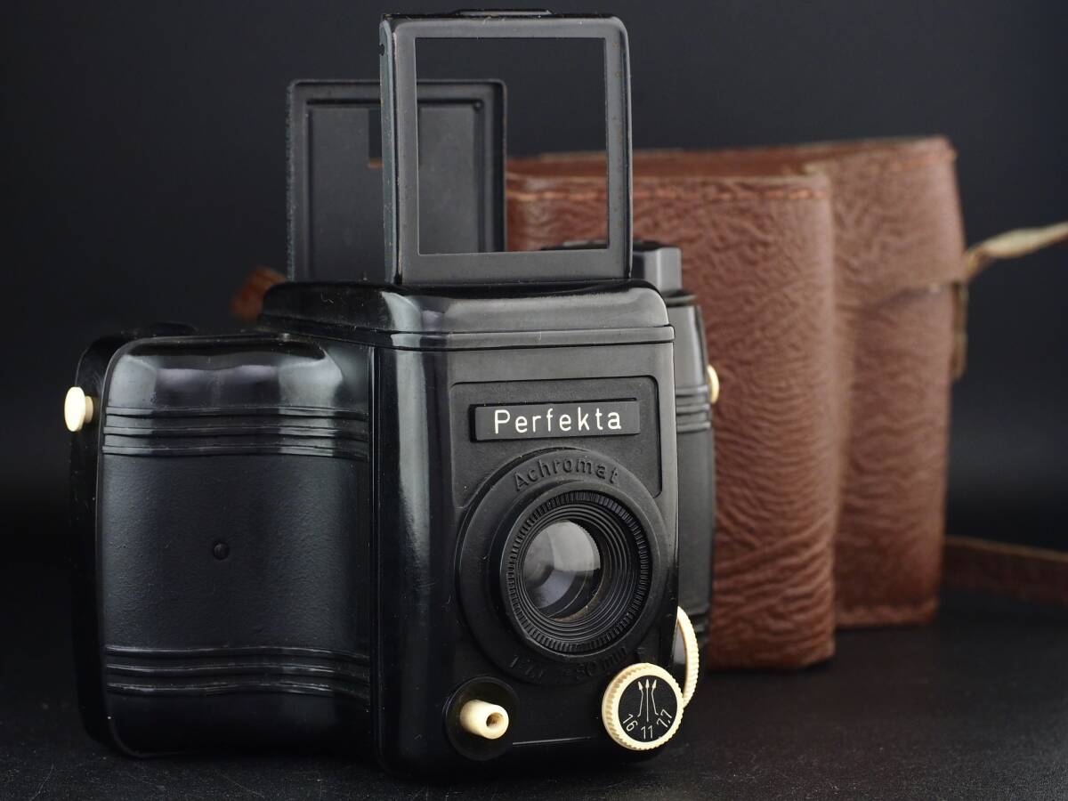 【完動】PERFEKTA 6x6中判カメラ 東ドイツ VEB RHEINMETALL