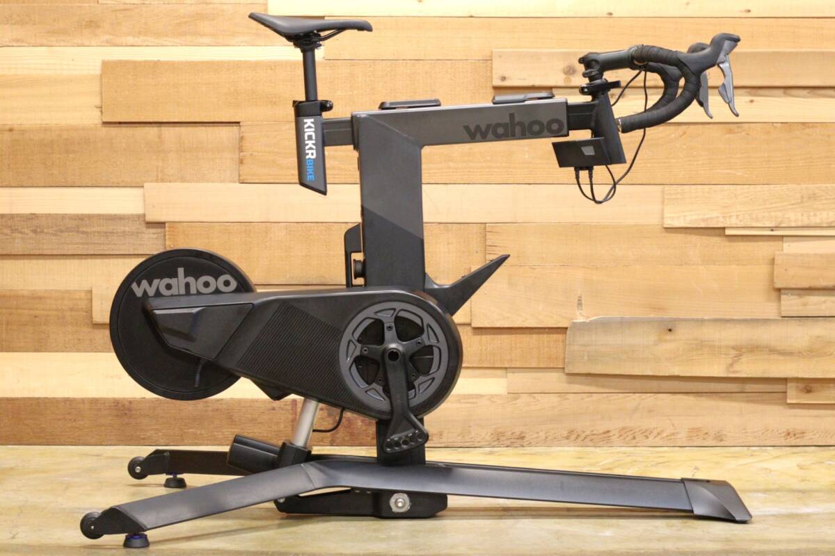 【店頭受け取り限定】 ワフー WAHOO キッカーバイク KICKR BIKE スマートバイク ローラー台 【立川店】