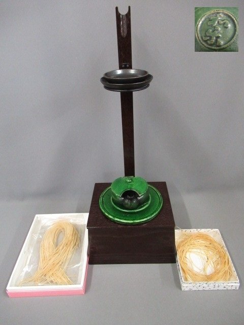 【短檠(たんけい)】時代物茶道具・夜咄の茶事　灯火器・灯明具　木製漆器　夜会　陶器類訳有