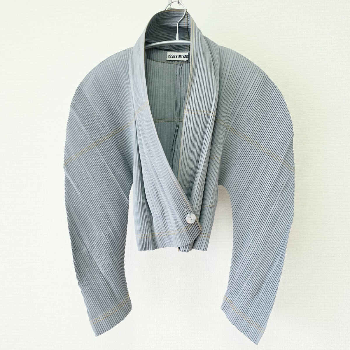 896☆ ISSEY MIYAKE イッセイミヤケ プリーツ 加工 バウンズ 変形 ジャケット グレー M