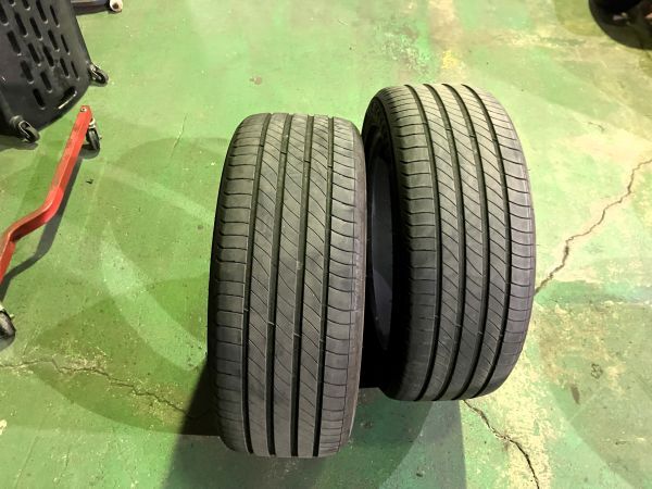 3.5ｍｍ　ミシュラン　MICHELIN PRIMACY4 225/50R18 18インチ 夏タイヤ ２本 21年製 レクサスUX オデッセイ C-HR エスティマ ヴェゼル等