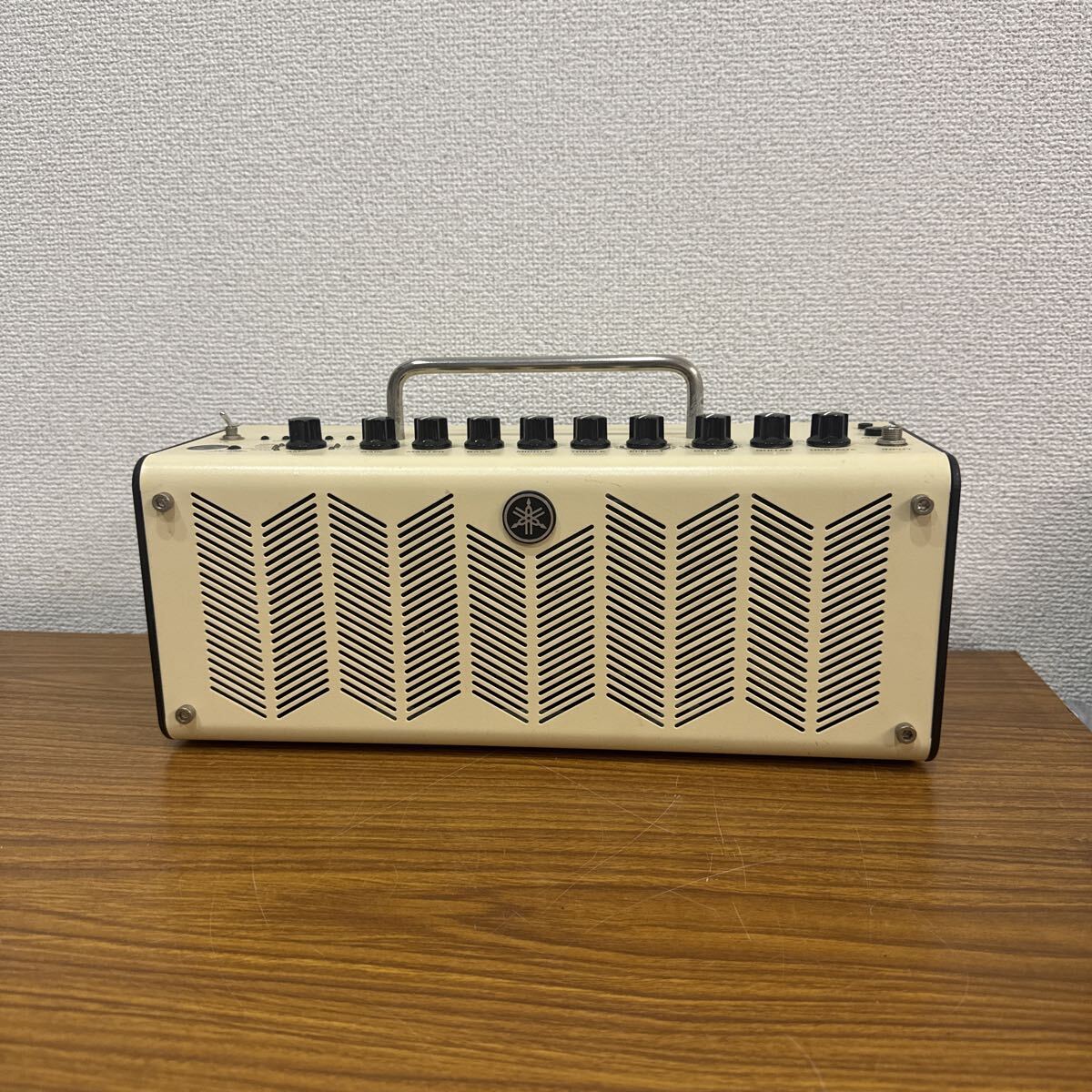 管260519 a ★ YAMAHA THR10 ギター　アンプ 単三電池での通電不可　ジャンク品★