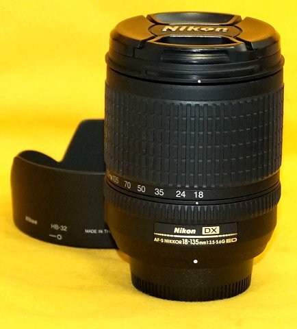 ★一発即決★レンズフード＆おまけ付★AF-S DX ED 18-135mm G IF★ニコン純正 高倍率ズームレンズ★D7000系/D5000系/D3000系/D60/D40等に★