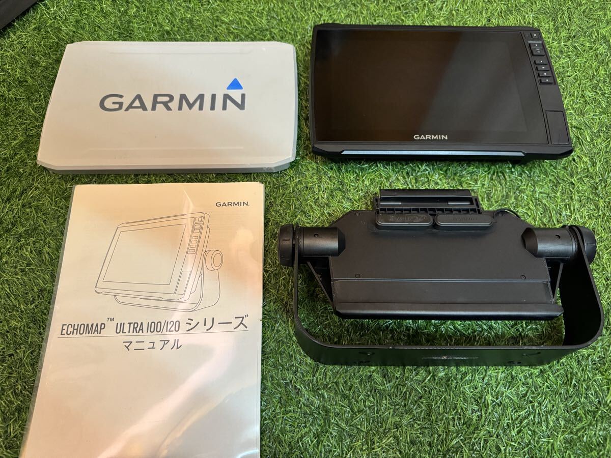 GARMIN ガーミン ECHOMAP Ultra 102SV 魚群探知機 美品 数ヶ月使用のみ　 エコマップウルトラ102SV 魚探