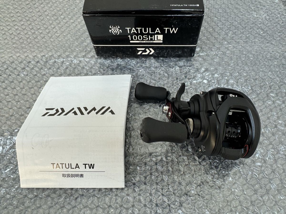 DAIWA 19 タトゥーラTW 100SHL 美品 数回使用 左ハンドル ダイワ ベイトリール TATULA TW 100SHL リール ダイワ