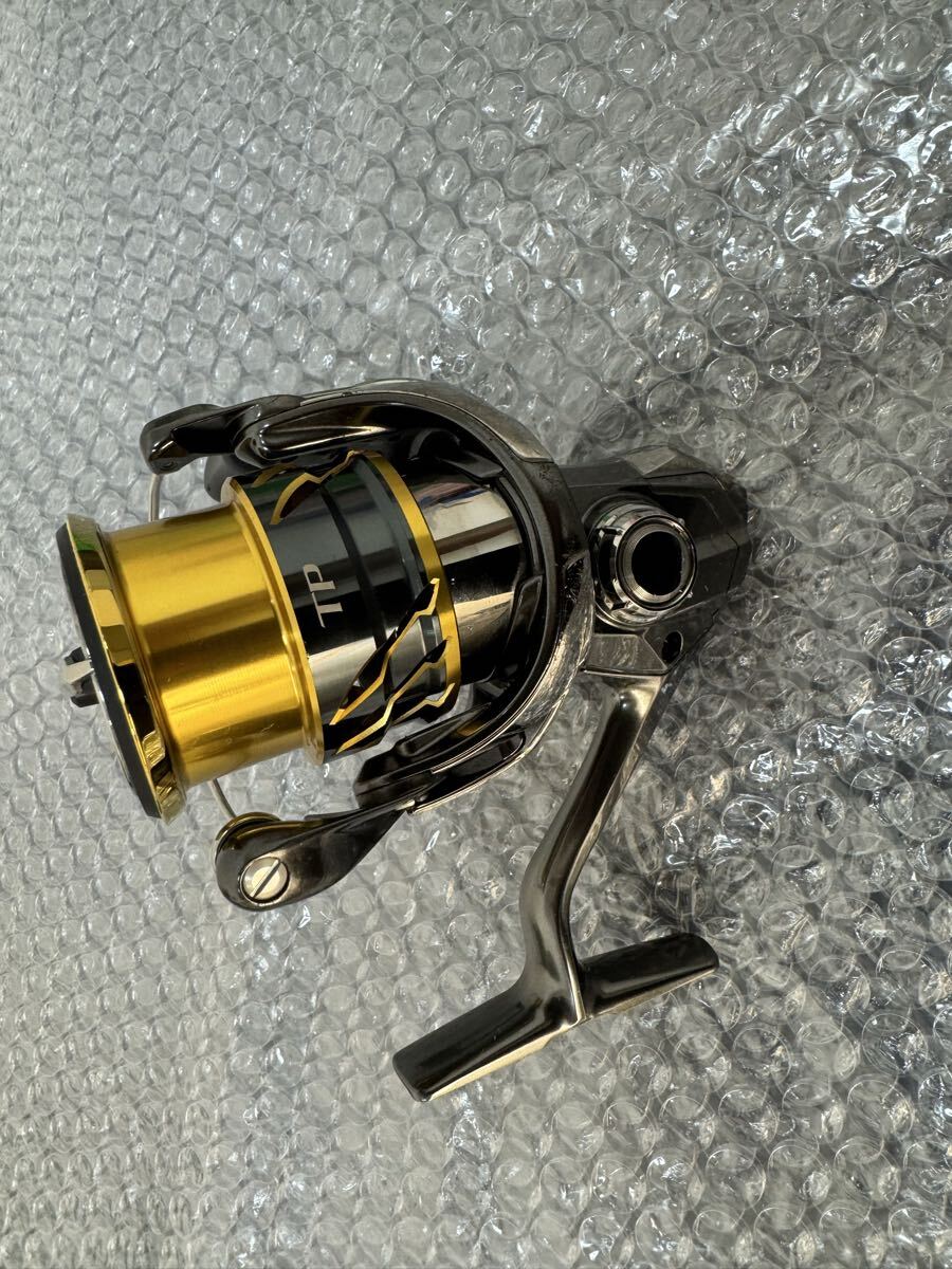 SHIMANO 20 ツインパワー2500SHG シマノ スピニングリール シマノ　リール　