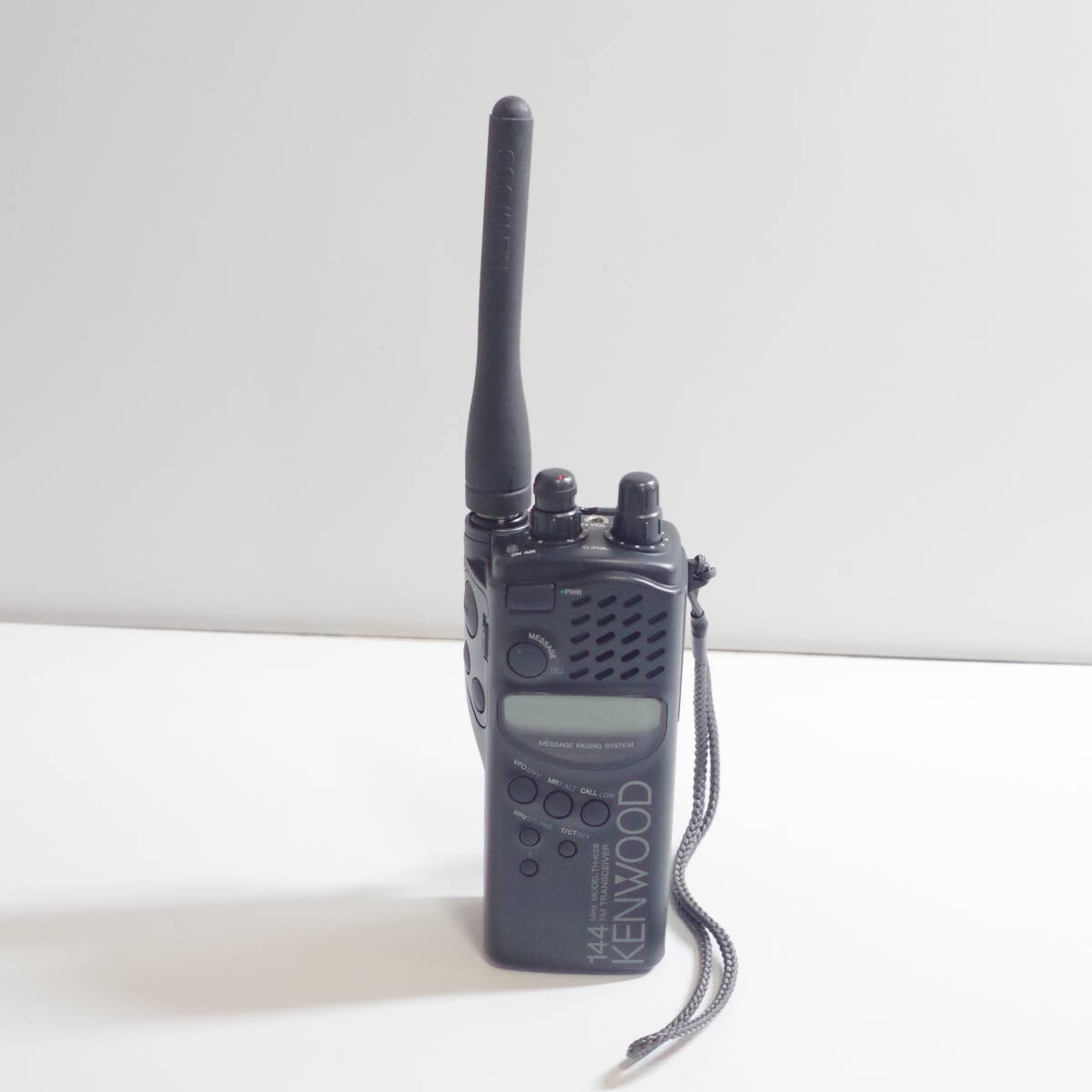 A6584 KENWOOD TH-K28 トランシーバー