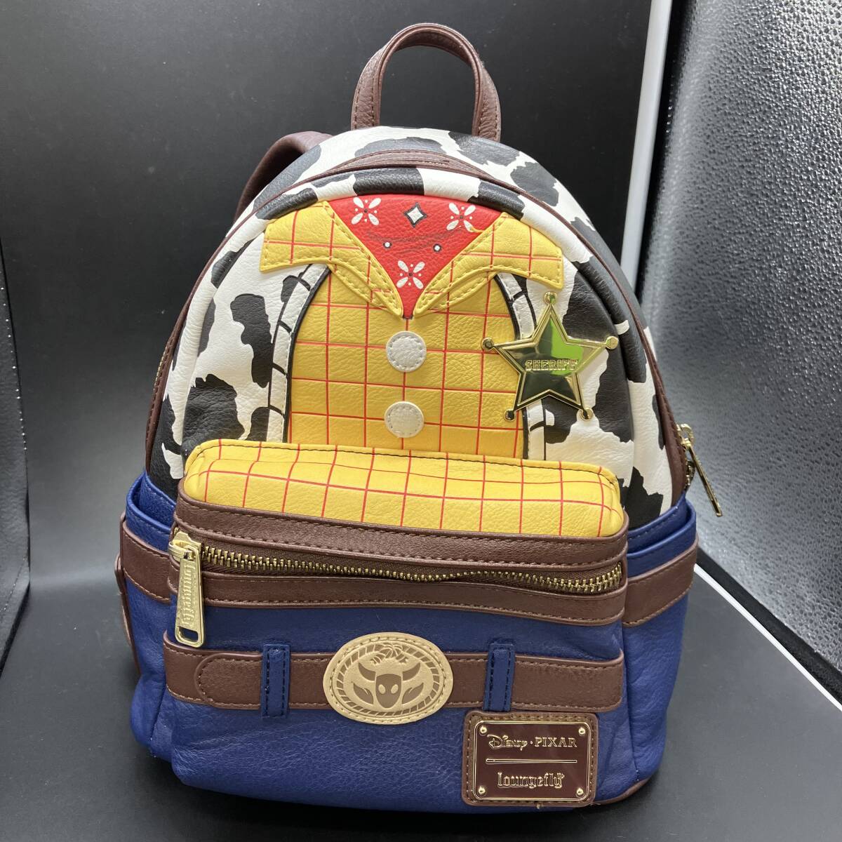 V2470 Loungefly ラウンジフライ Disney ディズニー トイ・ストーリー ウッディデザイン ミニバックパック
