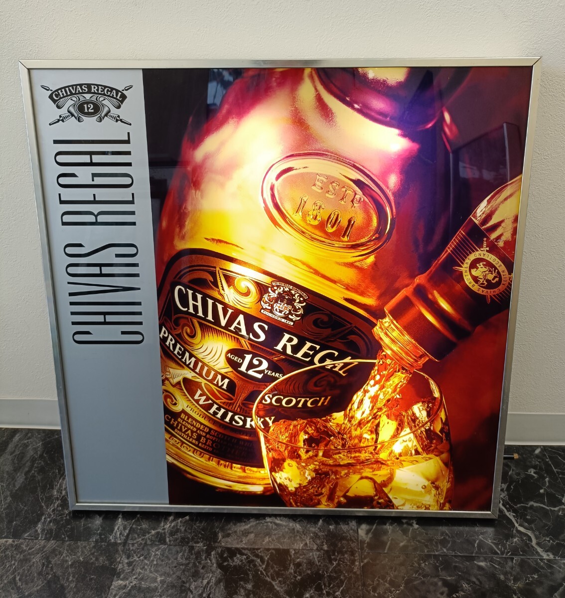 CHIVAS REGAL シーバスリーガル ライト ランプ ネオン バー パブミラー 58cm×58cm 12周年 蛍光灯 看板 インテリア 一部電球切れ レトロ