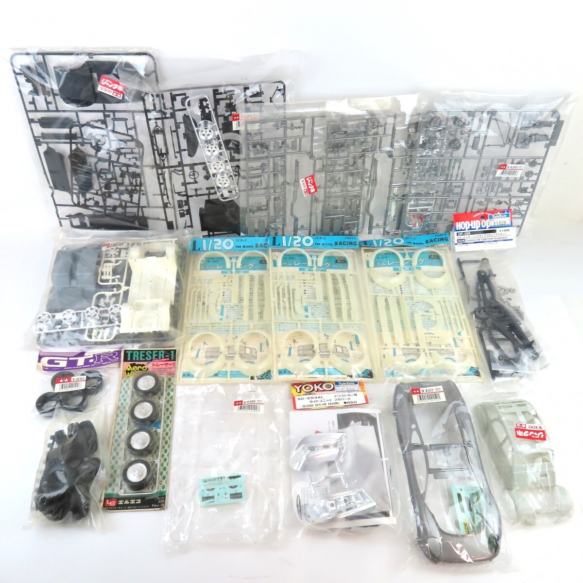 未組立 17点 まとめ RCカー ラジコン パーツ レーシングパーツ ライトユニットプラパーツ タイヤ タミヤ ヨコモ アウトレット 0529-048