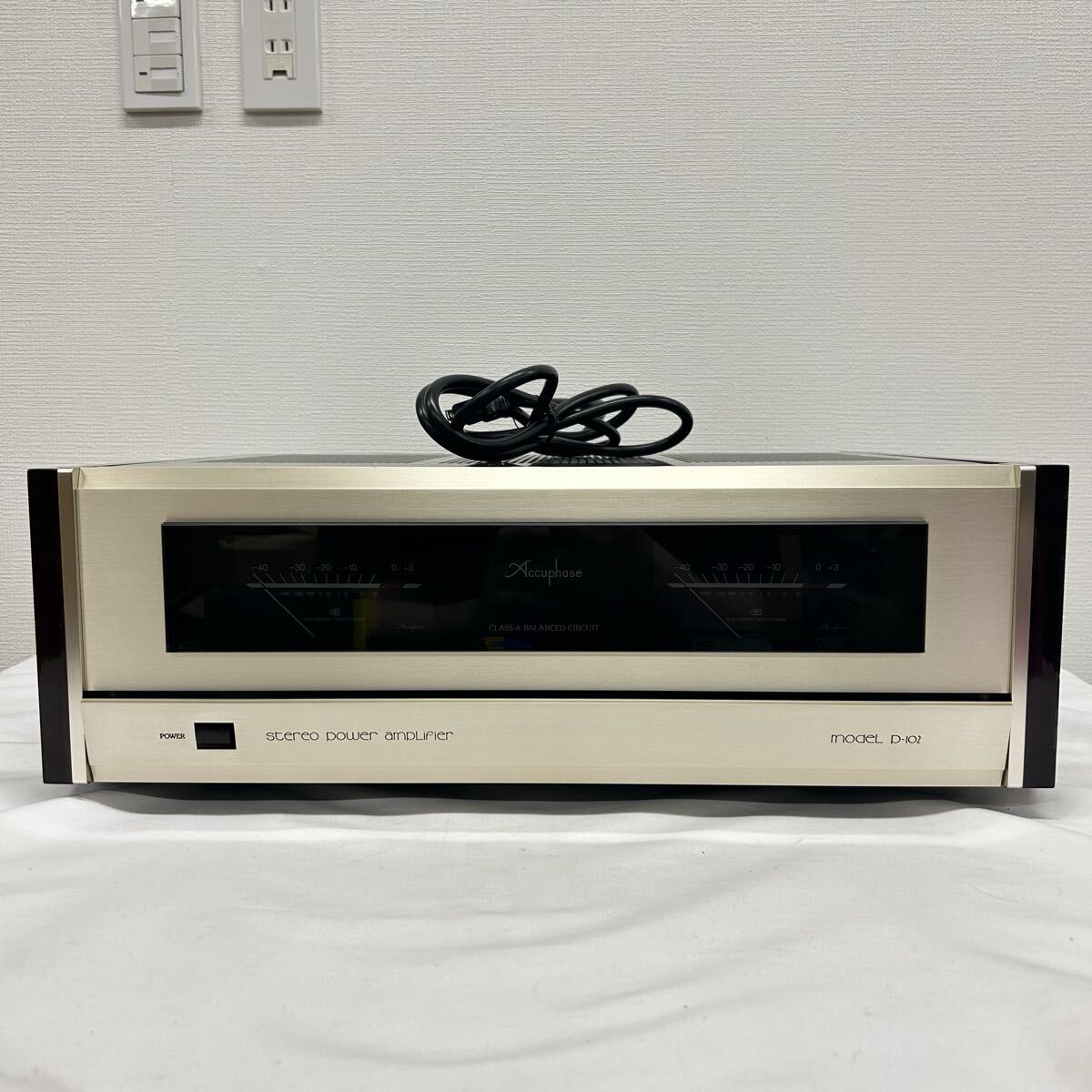 アキュフェーズ Accuphase P-102 パワーアンプ 動作品
