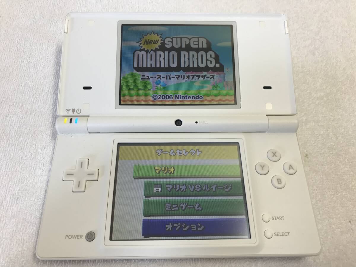 任天堂 Nintendo ニンテンドー DSi 本体 美品 付属品あり