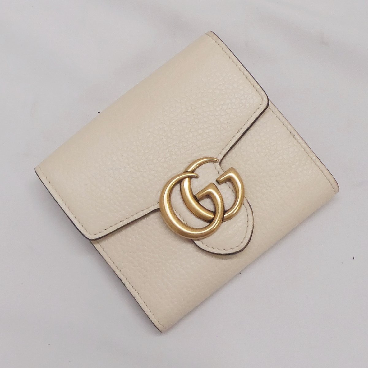 GUCCI グッチ GGマーモント 二つ折り財布 コンパクトウォレット 782749 アイボリー系 レザー 箱 布袋付き 中古品 f_ｂ(j)