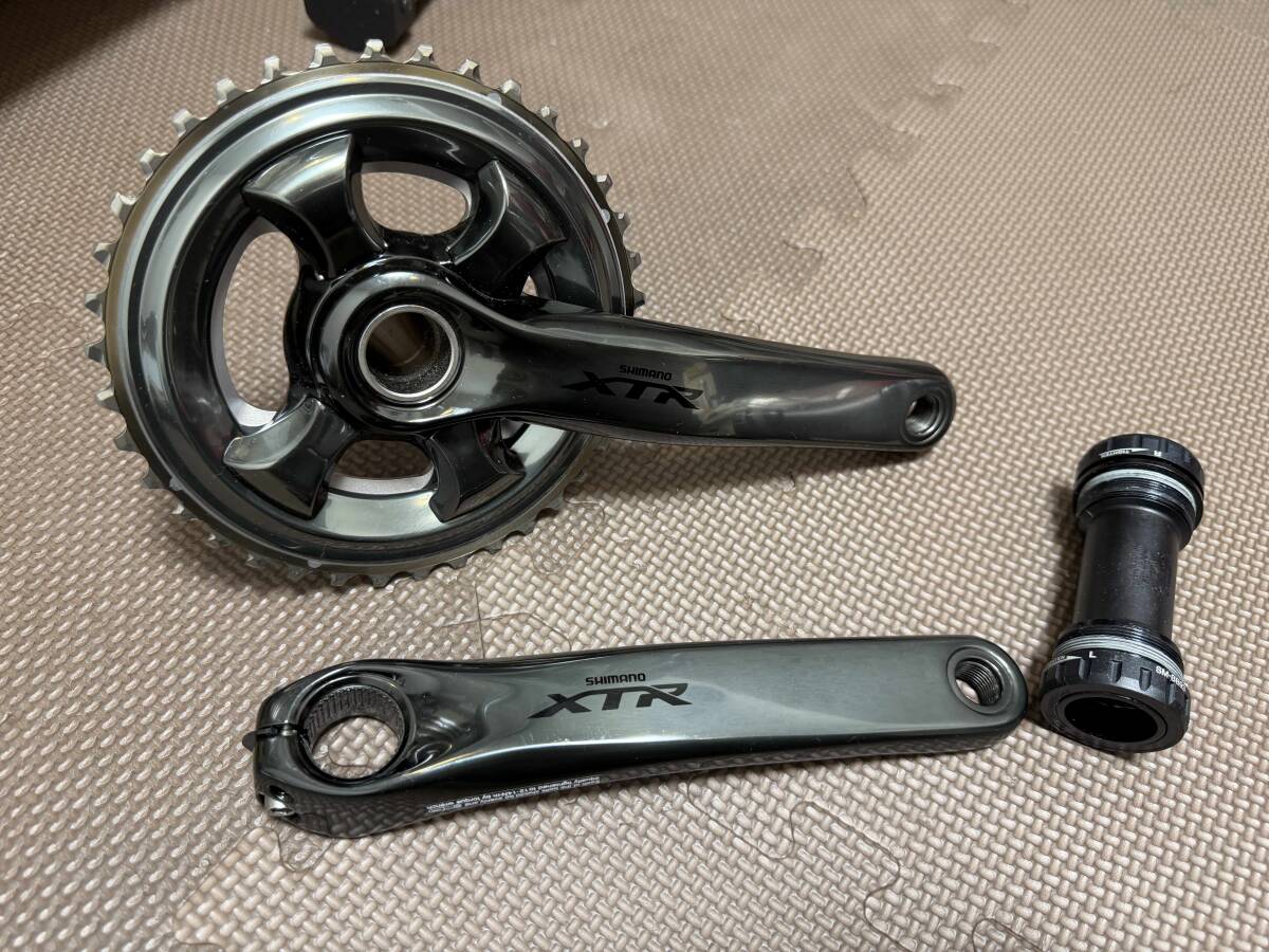 ★シマノ★XTRクランク・チェーンリング★FC-M9020B フロント2速 38T-28T 175mm★専用BB SM-BB93付属★Di2対応★未使用新品