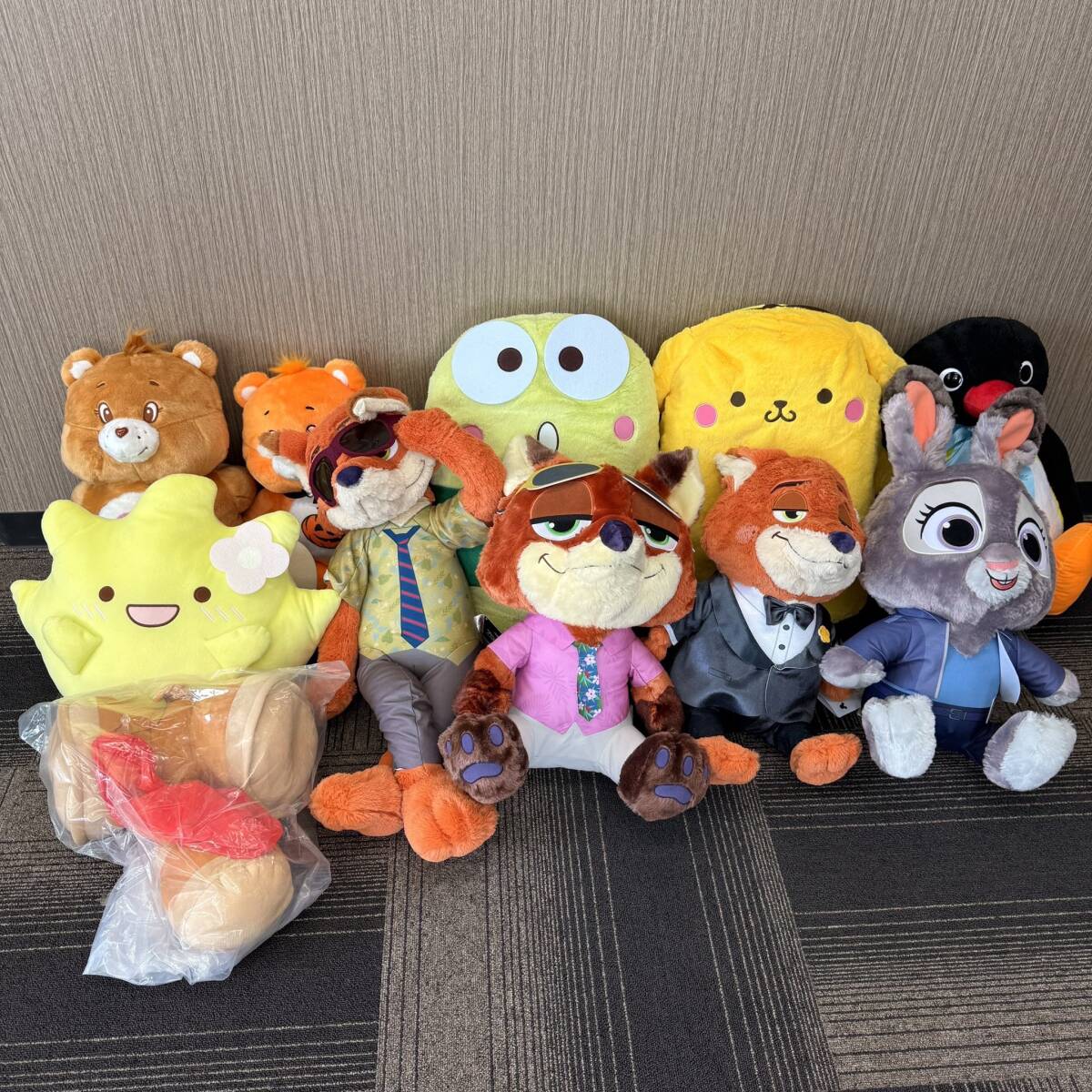 【S0506】ぬいぐるみ11点まとめ ニック ジュディ ポムポムプリン ディズニー サンリオ プライズ アミューズメント