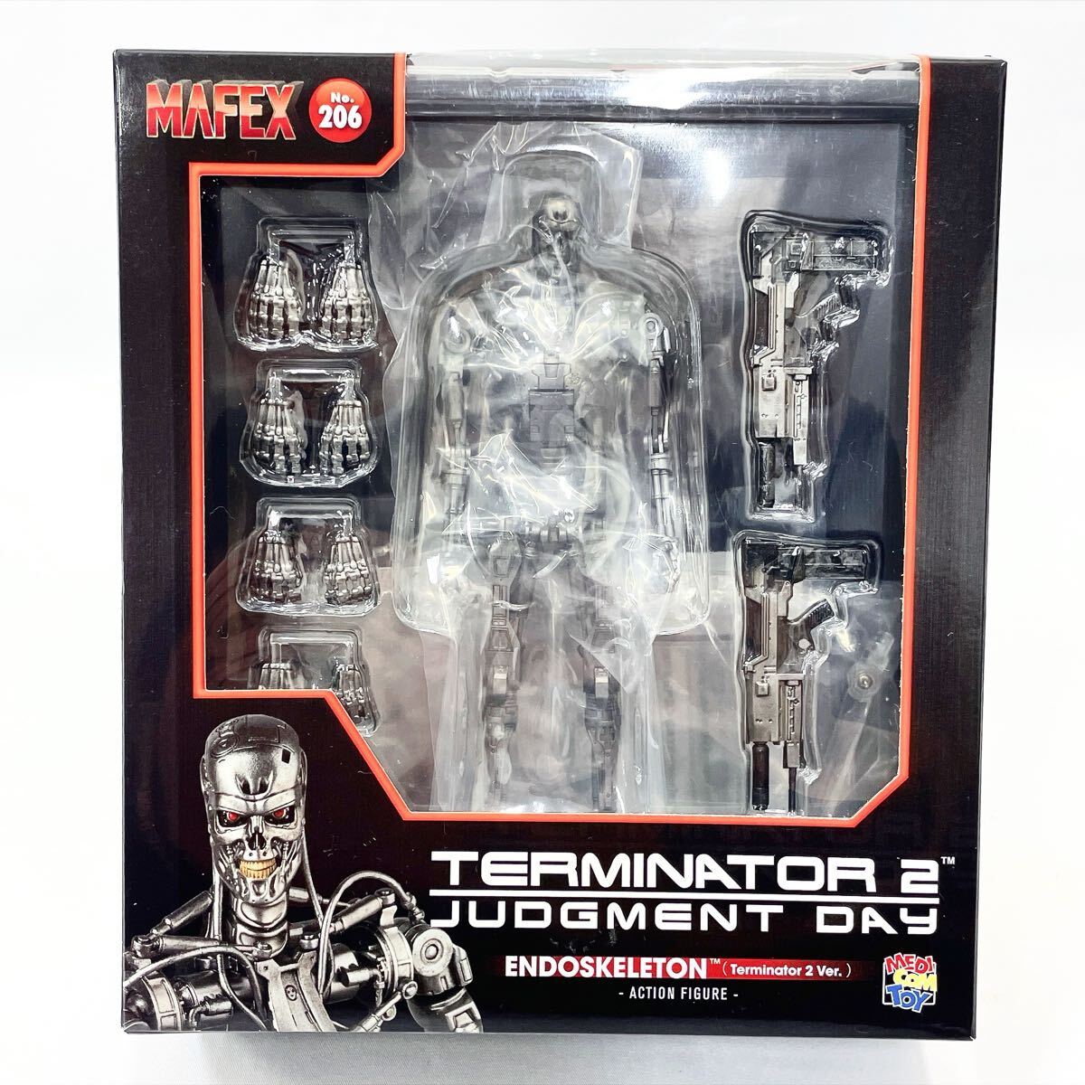 3330421 本体美品　メディコム・トイ ENDOSKELETON (T2 Ver.) MAFEX No.206 ターミネーター2/MAFEX フィギュア
