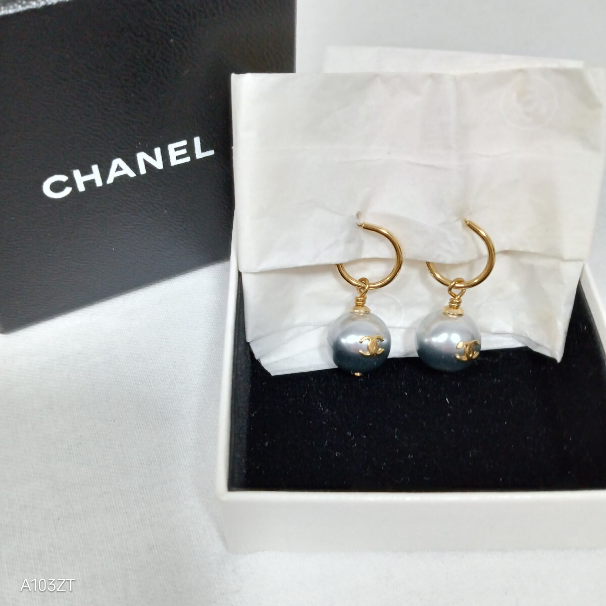 CHANEL シャネル フェイクパール ピアス イヤリング グレー/ ゴールド