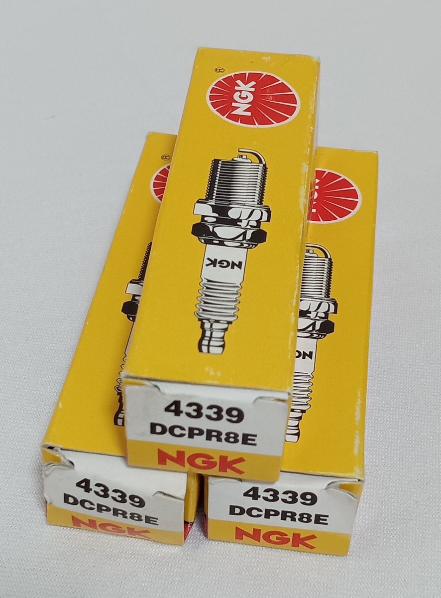 NGK スパークプラグ DCPR8E 3本 新品 