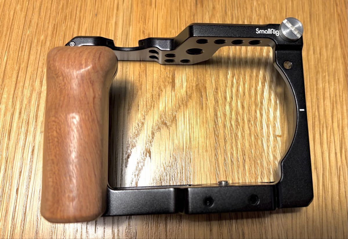 sigmafp用 SmallRig 木製サイドハンドル 