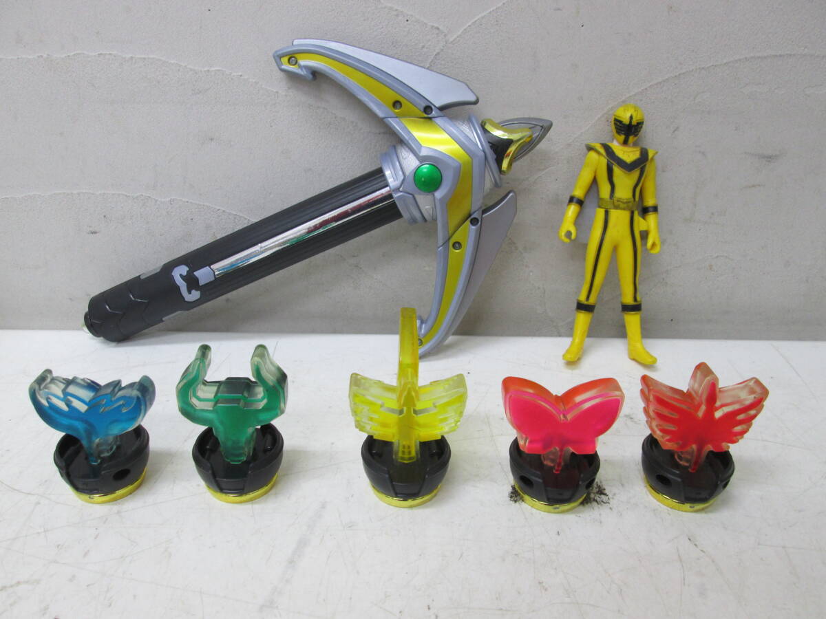 (23)♪バンダイ 魔法戦隊マジレンジャー マジスティック イエローソフビ ジャンク品