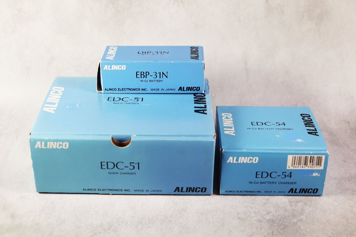 未使用 ALINCO EDC-51 急速バッテリーチャージャー/EBP-31N ニカド電池 バッテリー/EDC-54 標準充電器(DJG/Zシリーズ) セット 元箱入り