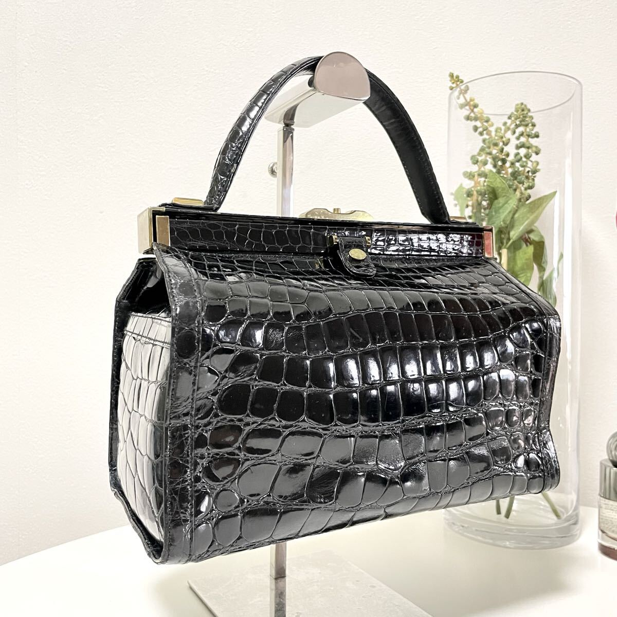 定価60万 シャイニングクロコダイル バニティバッグ ハンドバッグ ダレスバッグ 黒 レディース ゴールド金具 crocodile 本革 リアルクロコ