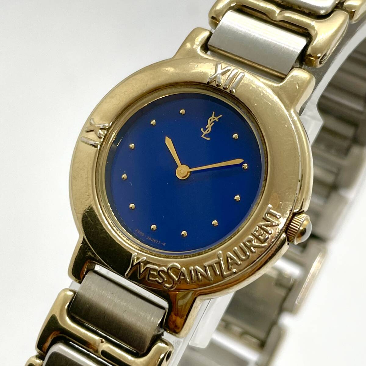 【稼働/青文字盤】イヴ・サンローラン コンビ ゴールド ロゴ ローマン 2200-229789 ネイビー レディース Yves Saint Laurent Quartz Blue