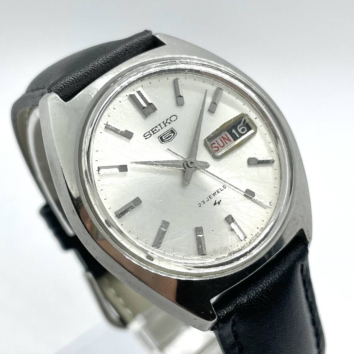 【23石/ベルト新品】セイコーファイブ 自動巻き カレンダー シルバー 5126-8010 SEIKO 5 QUARTZ デイデイト AUTOMATIC ヴィンテージ 