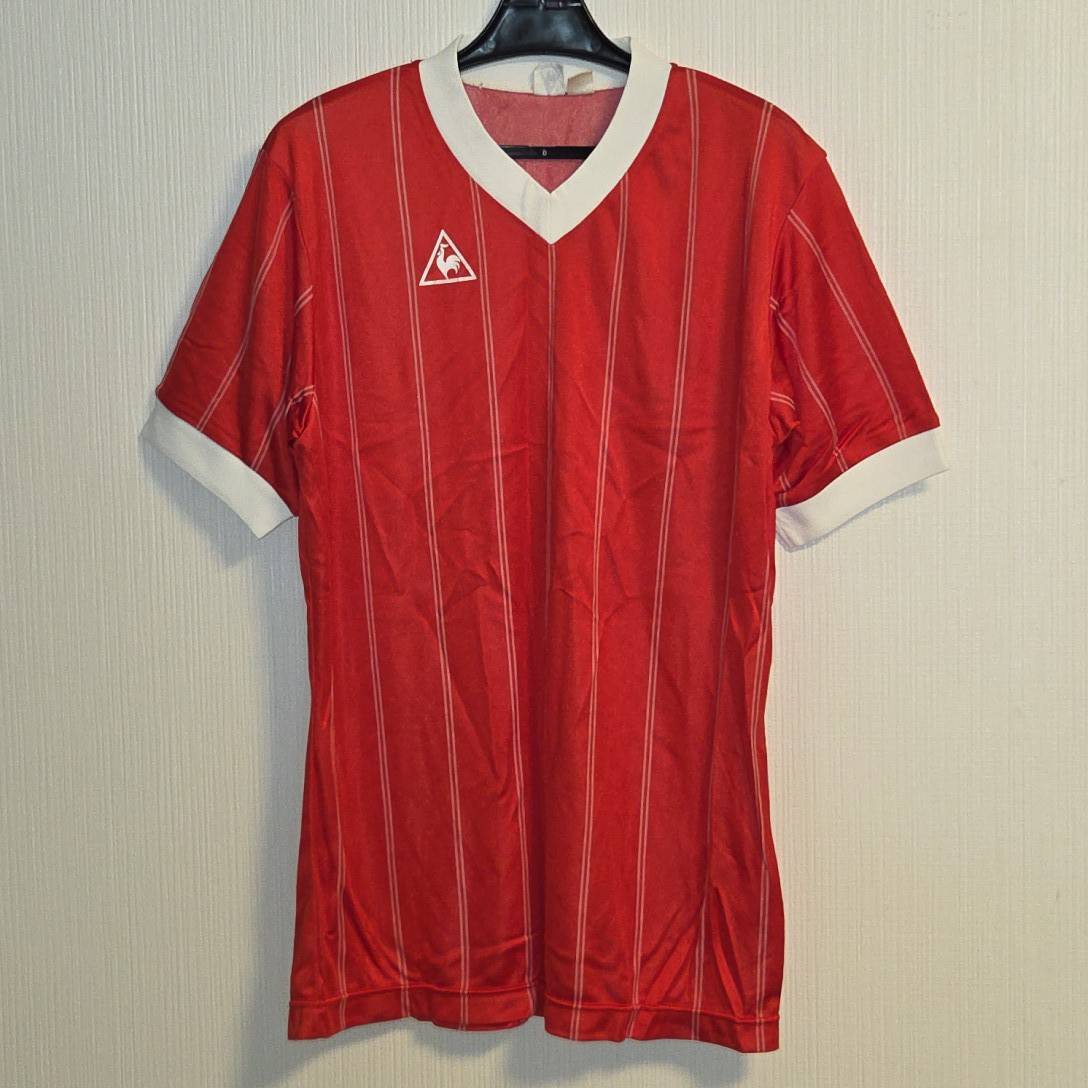 現状品　希少/ヴィンテージ ルコックスポルティフ サッカーシャツ レッド ピンストライプ le coq sportif ロゴに劣化・襟口に汚れ有 B270