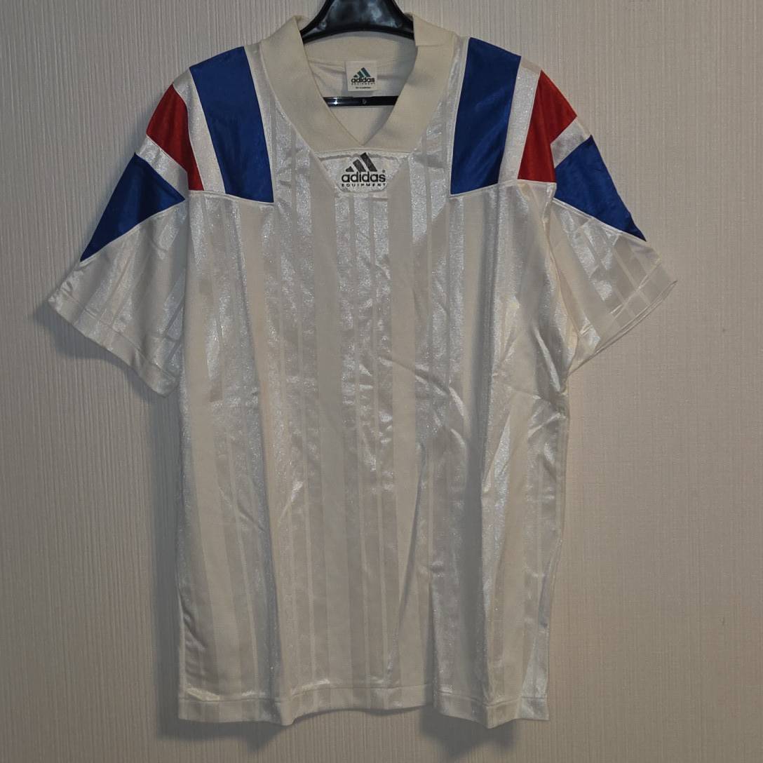 現状品 adidas アディダス フランス代表 1992年 ユーロ92 アウェイユニフォームM ロゴの劣化・襟口に汚れ・胸の部分にシミ有 B277