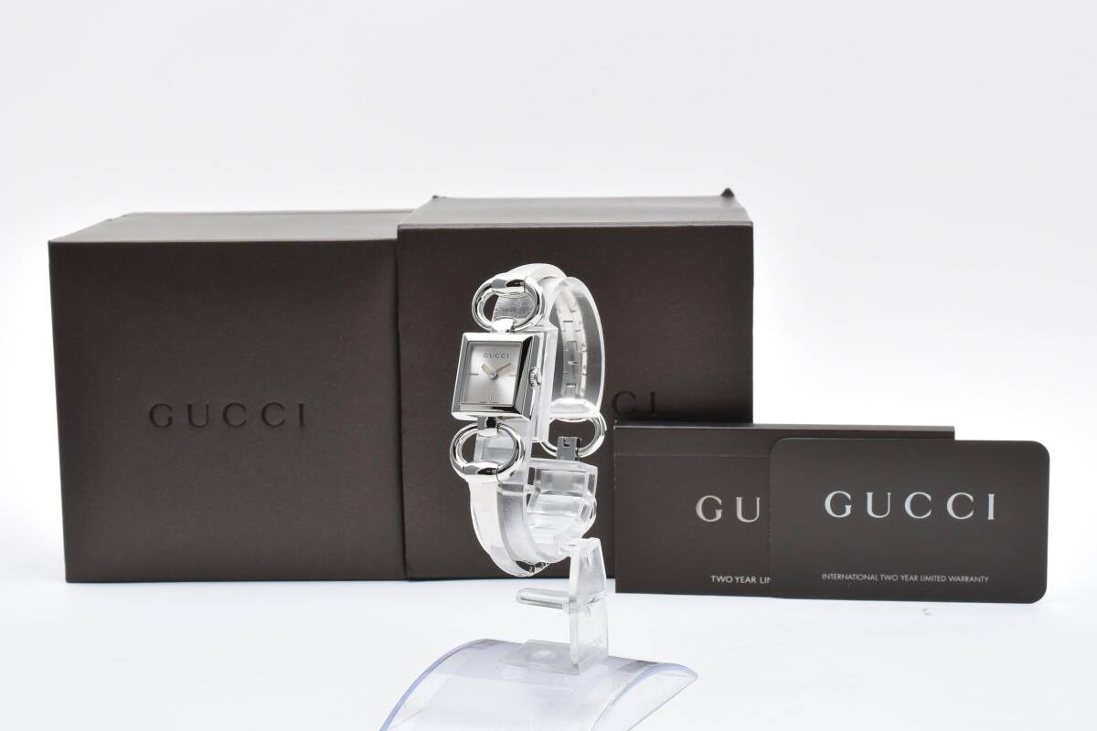 稼働品 GUCCI グッチ 120 YA120502 腕時計　レディース　箱