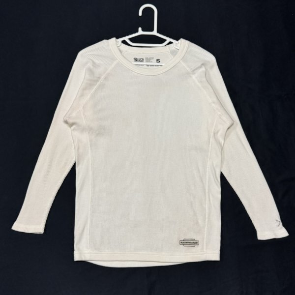 BLUCO ワッフル サーマル ロンT 長袖Tシャツ ラグランスリーブ ブルコ　アーム 刺繍ロゴ ラバープリント ホワイト ファブミックス 石瀬8381