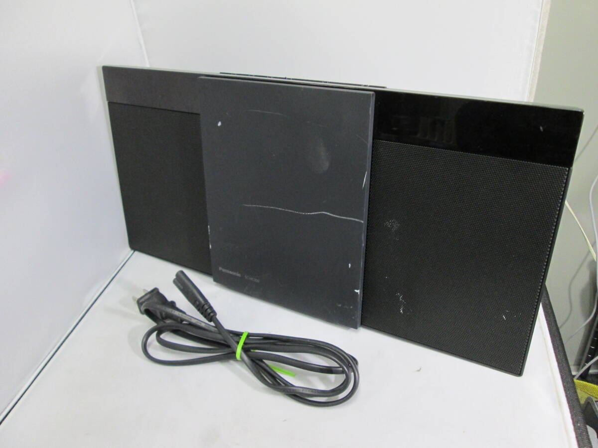 333H Panasonic SC-HC300 パナソニック コンパクトステレオシステム CD ミニコンポ 通電〇　