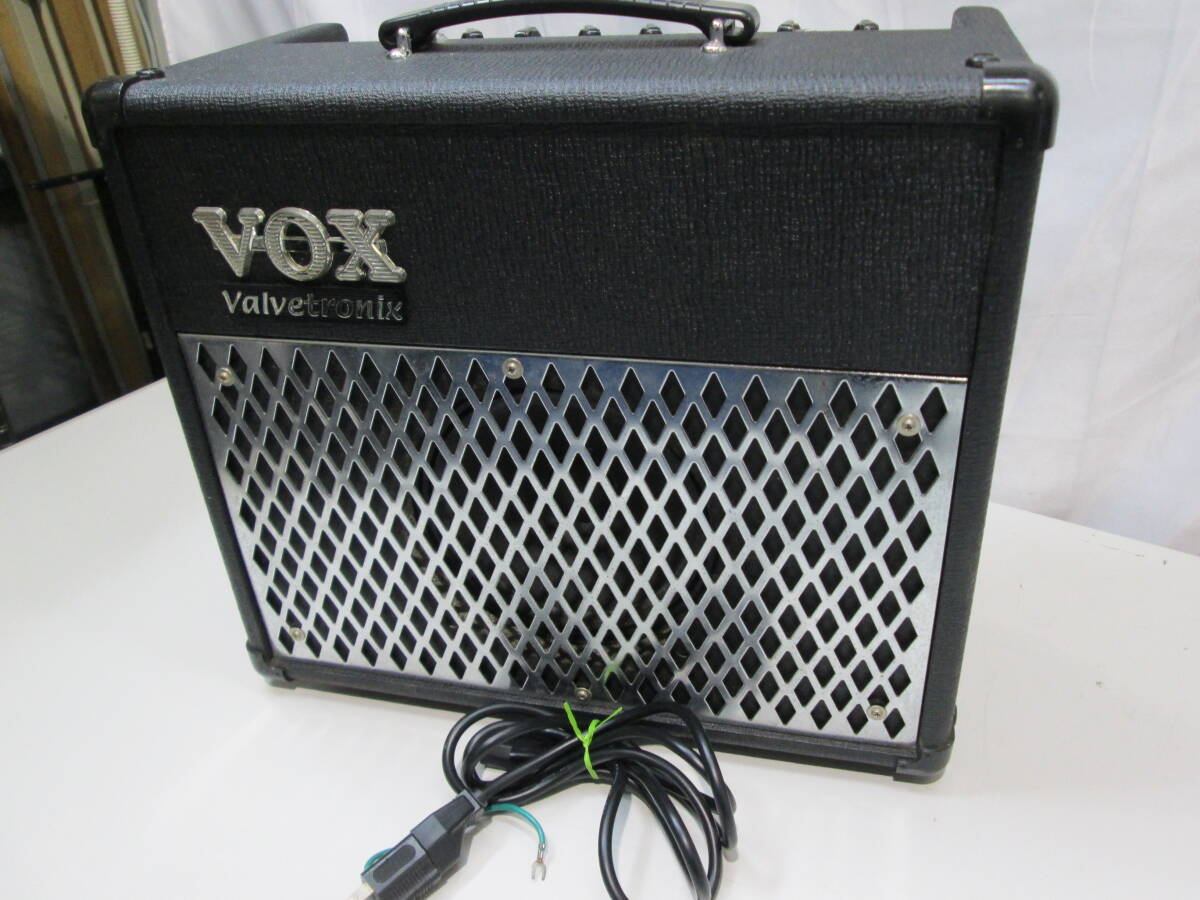 334H VOX Valvetronix ヴォックス アンプ AD15VT 通電〇 電源コード有