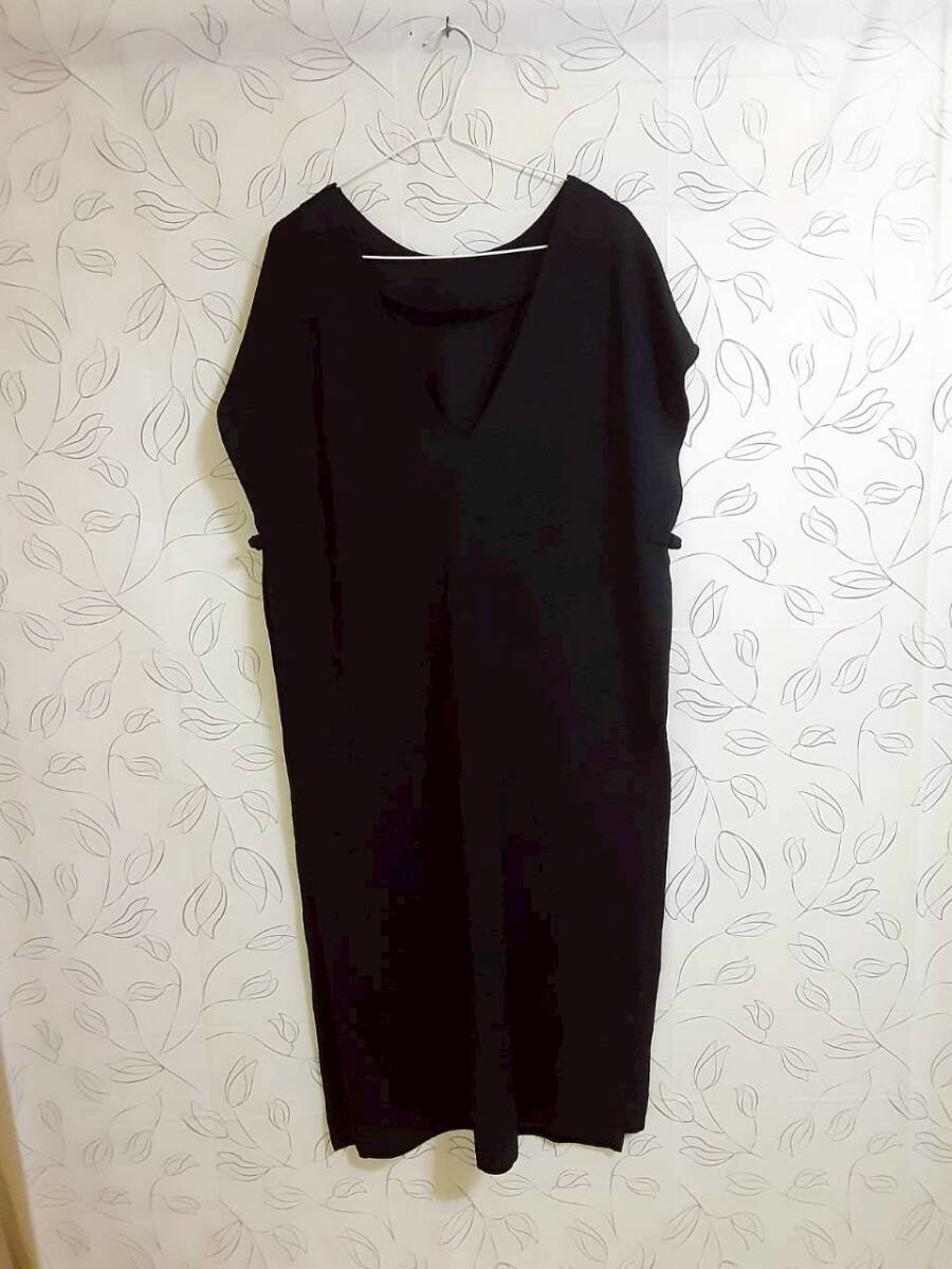 新品 トップス サイズM 80