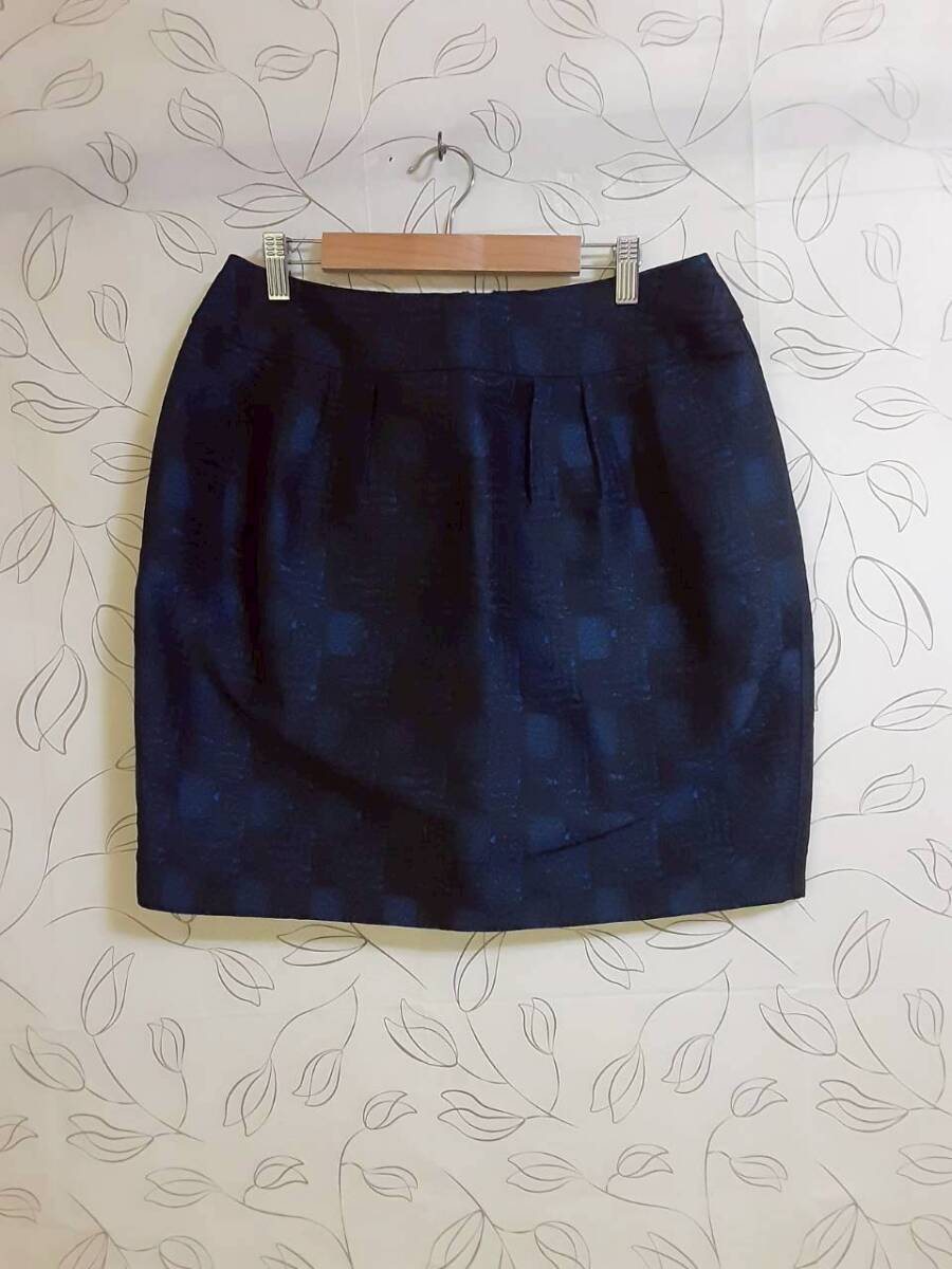 新品 スカート サイズ73 81