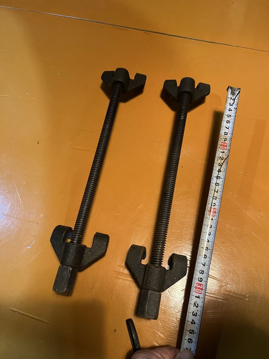 スプリングコンプレッサー 2本爪タイプ 2個セット中古、送料込み カーメンテナンス