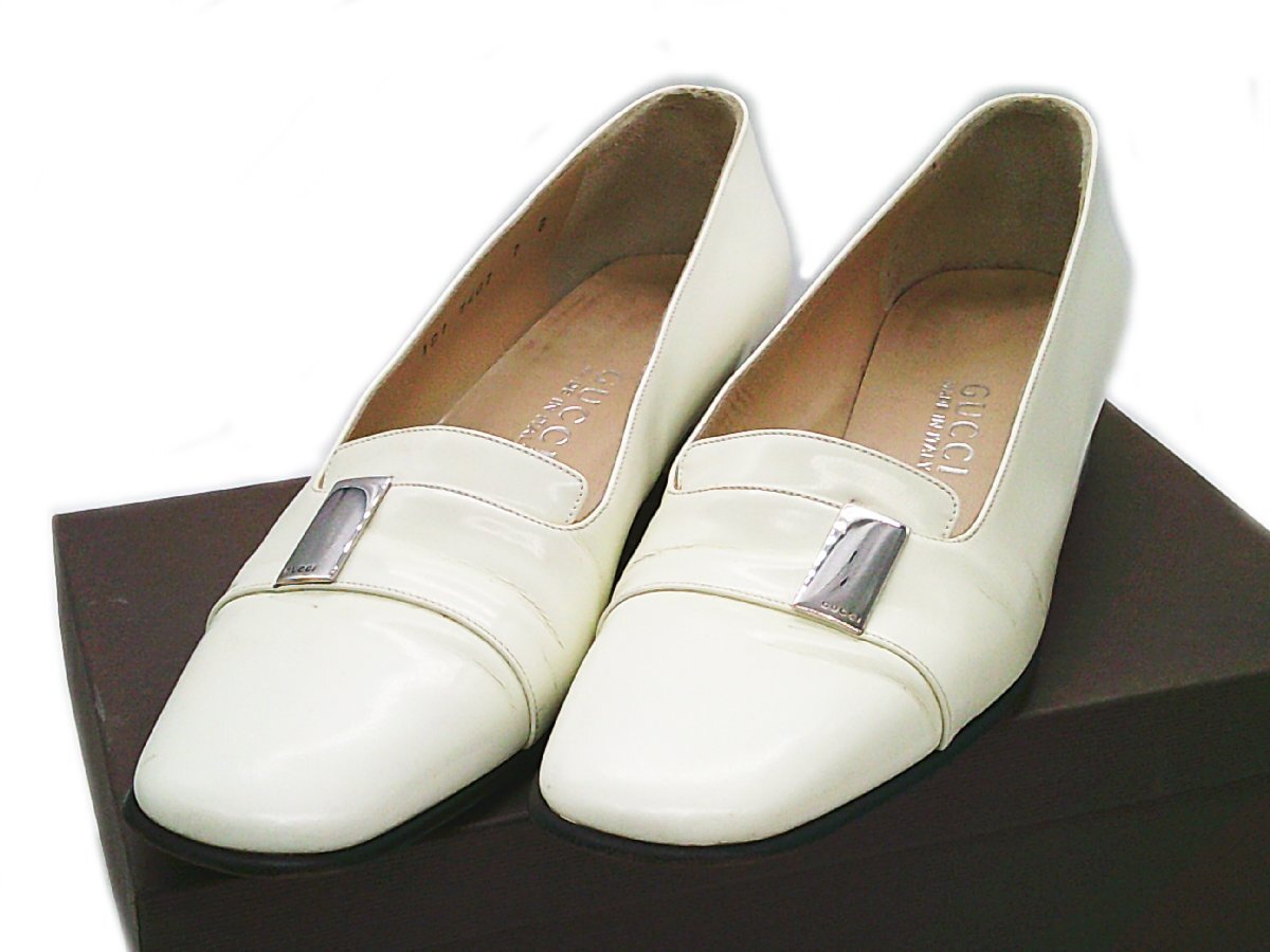 ★GUCCI グッチ 101 1407 7B パンプス 24.0cm エナメル 白 パテントレザー レディース 靴★/Ｈ