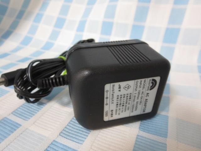 Disney WORLD OF ENGLISH LeapPad リープパッド用 ACアダプタ AC-04-08J DC7.5V500mA