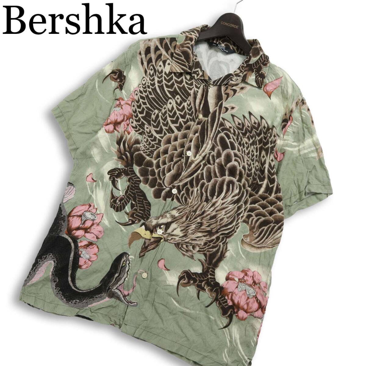 Bershka ベルシュカ 春夏★ レーヨン100% 半袖 総柄 タカヘビ 和柄 オープンカラー アロハ ボタンダウン シャツ Sz.L メンズ