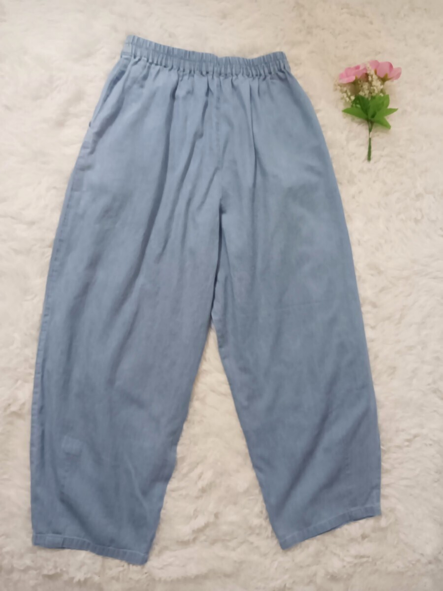 【美品】ライトブルー　カジュアルパンツ　薄手　レディースMサイズ　COTTON